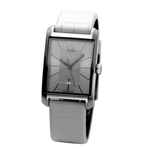 シンプルなデザインでお勧めのレディース腕時計ブランド〜一本あると重宝します。